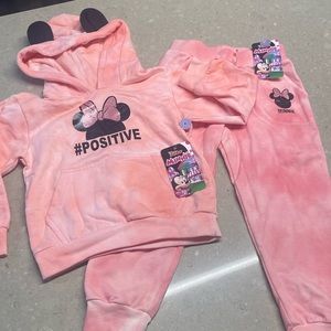 Disney Junior's: Minnie. Size: T3. Tags still on, Never Worn.